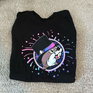 5 Buc-ee’s T shirts